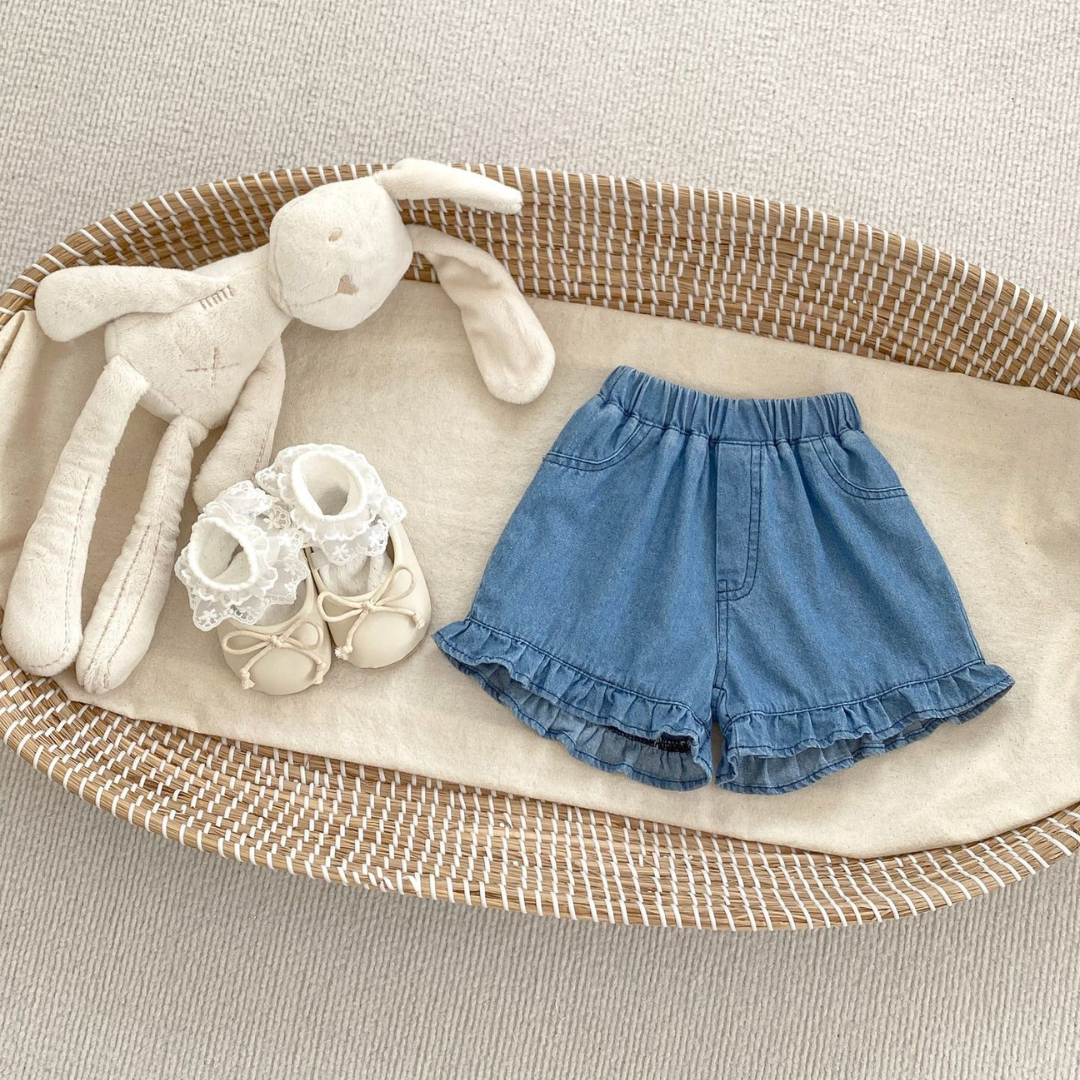 Tuckie Shorts
